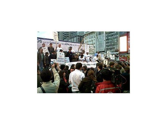 La protesta de la Mesa de Enlace reunió a decenas de productores en el Obelisco. (Foto: gentileza Ateneo SRA)