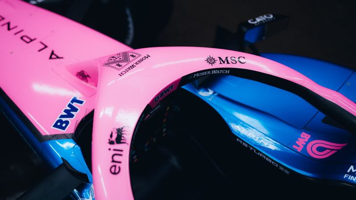 Con motor Mercedes, Alpine present&oacute; su A526.