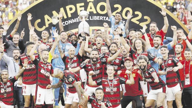 Campeones. Flamengo fue el último campeón de la Copa Libertadores de América, el máximo torneo continental en donde los equipos brasileños vienen siendo dominadores absolutos.