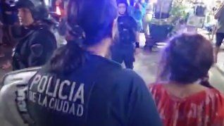 Tras un operativo de la Policía de la Ciudad, desbarataron a la una banda de venta de drogas liderada por una mujer de 71 años.