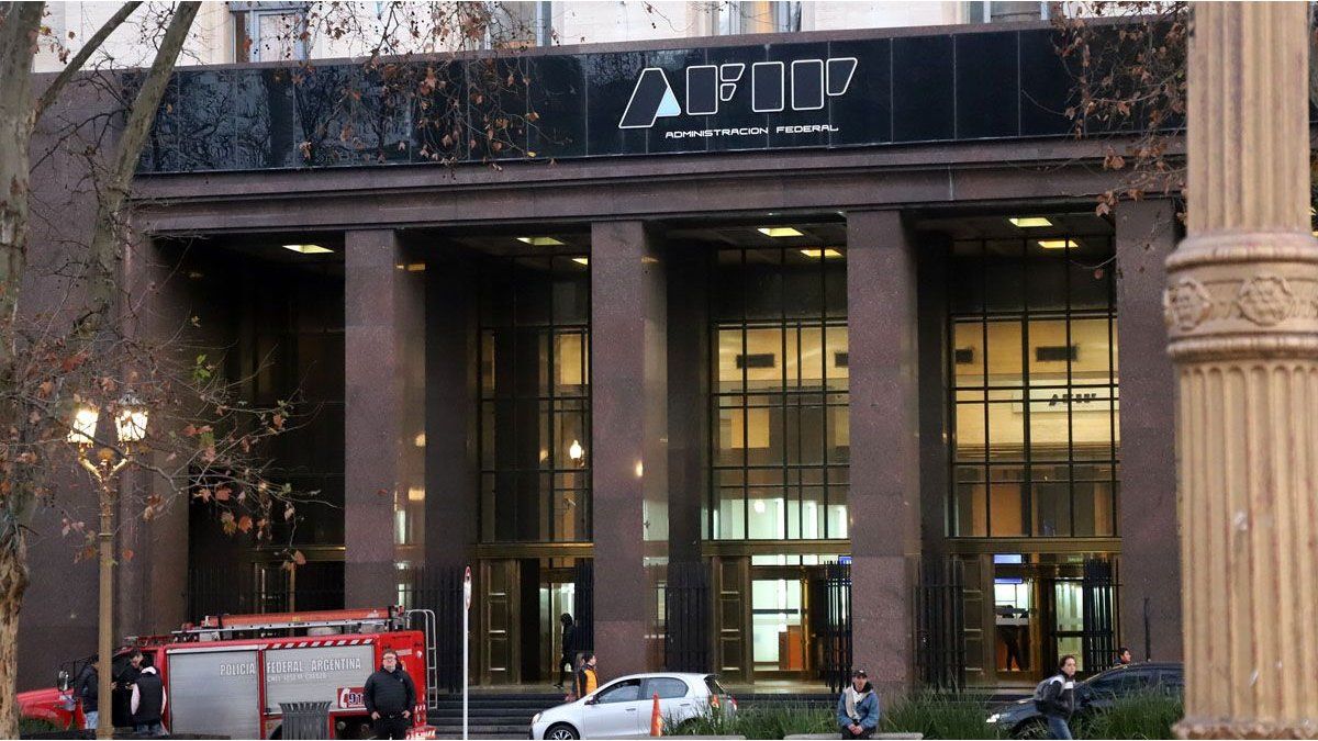 AFIP descubri monotributistas que poseen autos de alta gama de u$s500.000