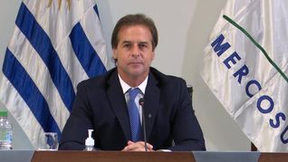 El presidente Luis Lacalle Pou se refirió al balotaje en Argentina y pidió que gane el mejor para Uruguay.