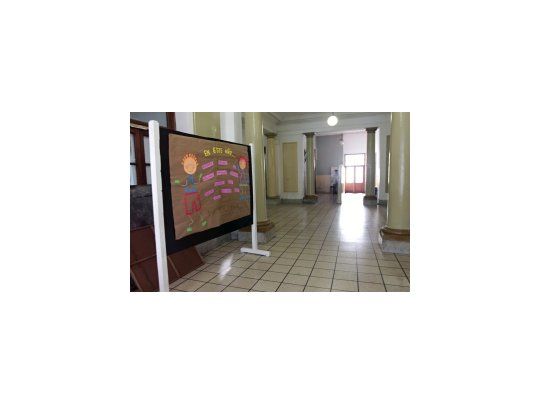 Descontarán sueldos a docentes de Provincia por los días de paro