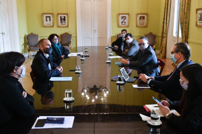 El gabinete económico se reunió en el Salón de los Científicos de la Casa Rosada.