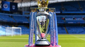 En la Premier League expulsarán a quien tosa deliberadamente.