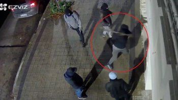 Cinco delincuentes intentaron ingresar a mazazos a robar a una vivienda de La Plata