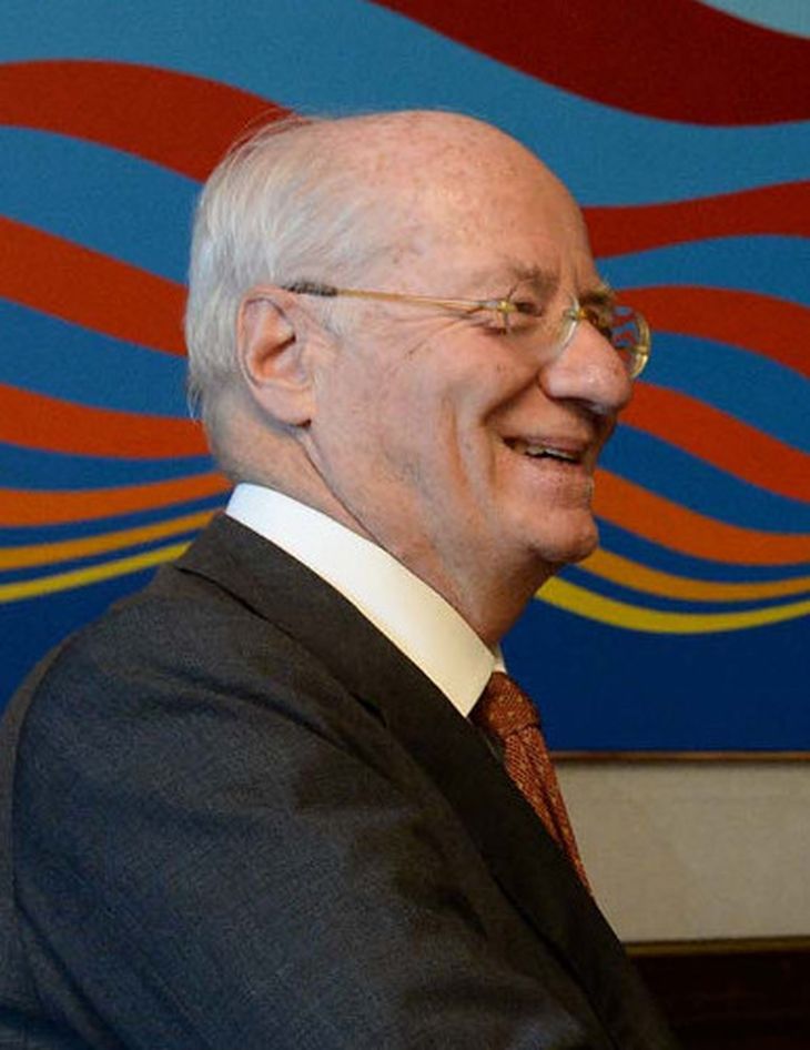 Paolo Rocca; “Don Chatarrin”. El otro gran beneficiado por la guerra del Golfo. Los ataques de Milei, no lo preocupan; a Milei le preocupa que, con Madanes y otros, decidan a financiar algún candidato en 2027. Todo pende de hasta donde tira de la cuerda el Presidente. Paolo Rocca; “Don Chatarrin”. El otro gran beneficiado por la guerra del Golfo. Los ataques de Milei, no lo preocupan; a Milei le preocupa que, con Madanes y otros, decidan a financiar algún candidato en 2027. Todo pende de hasta donde tira de la cuerda el Presidente.