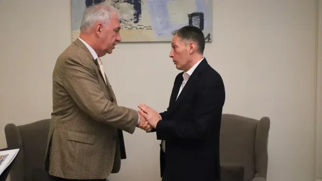 Fernando Gray, intendente de Esteban Echeverría, busca inversiones para su partido