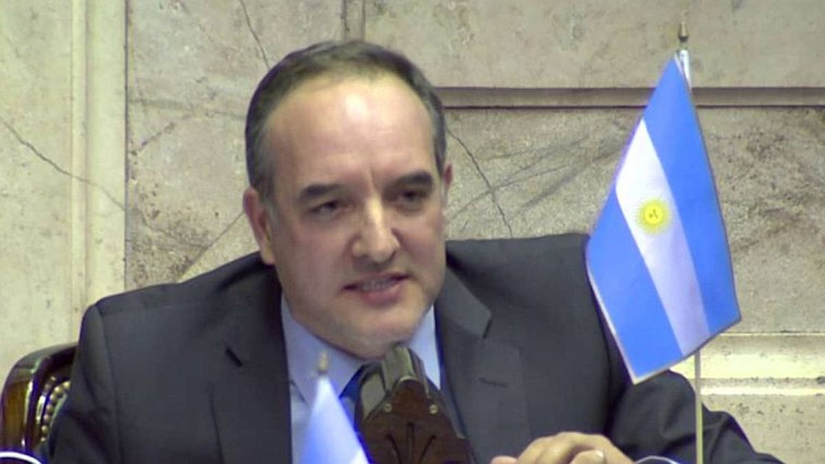 Consejo de la Magistratura: el oficialismo insiste con postular al senador Doñate