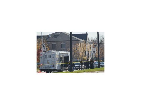 Estiman que los disparos se dieron en un spa contiguo al centro comercial.