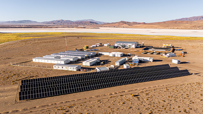 Salta aprobó la Declaración de Impacto Ambiental para el proyecto Pozuelos–Pastos Grandes, de Ganfeng y Lithium Argentina. La decisión abre el camino para un RIGI de más de 2.000 millones y consolida a la provincia como epicentro del desarrollo del litio nacional.