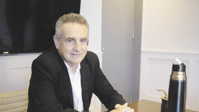 Agustín Rossi. El año que viene sin sequía, que nos quitó u$s20.000 millones y con las obras energéticas funcionando en plenitud, sin lugar a dudas va a ser un año positivo desde el punto de vista económico”.