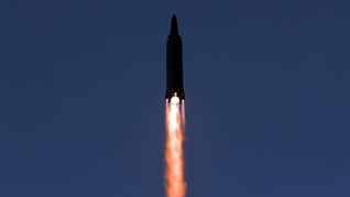 Corea del Norte lanzó una nueva prueba de&nbsp; misil hipersónico que voló 700 kilómetros a una&nbsp; velocidad Mach 10.&nbsp;