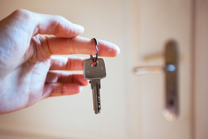 Inquilinos agrupados piden por regulación del Estado en el contrato de alquileres. Inquilinos agrupados piden por regulación del Estado en el contrato de alquileres.