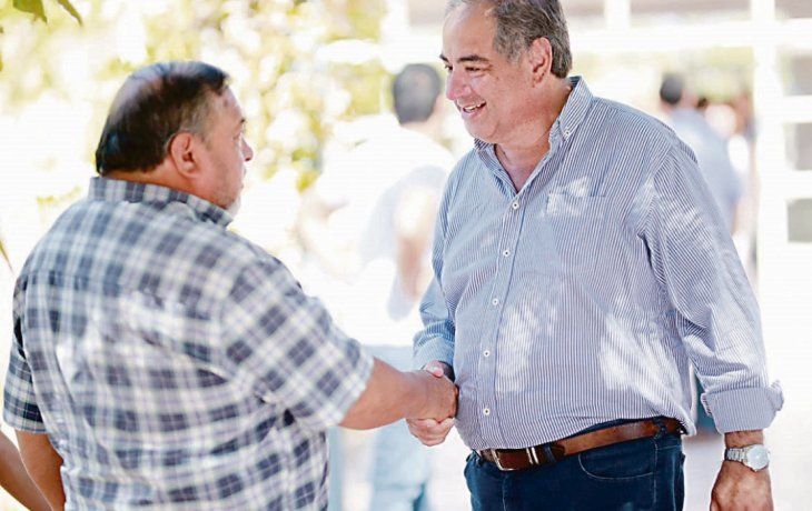 Julio Martínez fue senador nacional por La Rioja y ministro de Defensa en la gestión de Macri Julio Martínez fue senador nacional por La Rioja y ministro de Defensa en la gestión de Macri