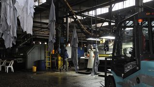 El conflicto en la curtiembre de Paysandú abrió un cruce político entre la CSI y el MTSS por la responsabilidad en el cierre del seguro de paro. El conflicto en la curtiembre de Paysandú abrió un cruce político entre la CSI y el MTSS por la responsabilidad en el cierre del seguro de paro.