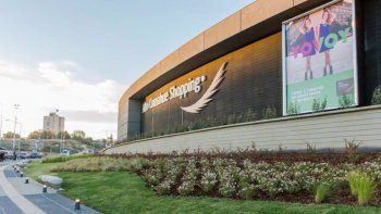La empresa detalló que el pasado 17 de julio reabrió sus puertas el centro comercial Alto Comahue.