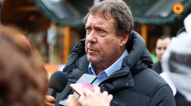 El gobernador Alberto Weretilneck, desde Bariloche, descartó cambios en su equipo de trabajo. El gobernador Alberto Weretilneck, desde Bariloche, descartó cambios en su equipo de trabajo.
