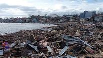 al menos 375 muertos por el devastador paso del tifon rai en filipinas