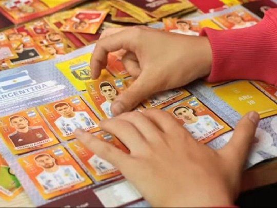 Album figuritas Mundial Qatar 2022.jpg