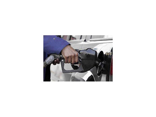 Estacioneros admiten que ya falta combustible