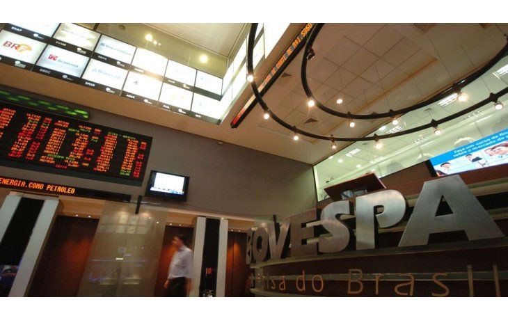 El Bovespa avanzó 0,4% y el real se depreció a 3,164