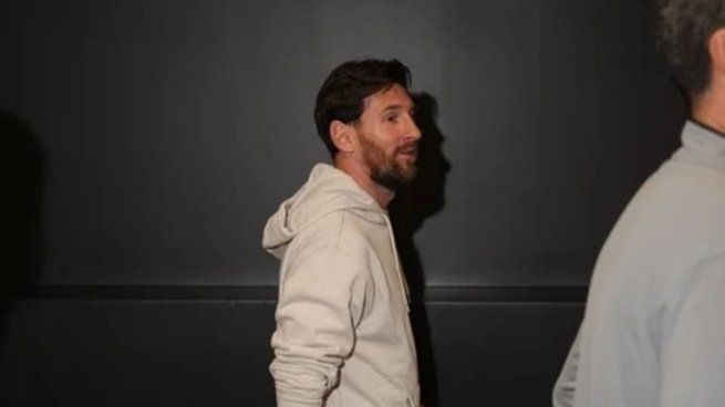 Lionel Messi fue el centro de las miradas en el Super Bowl