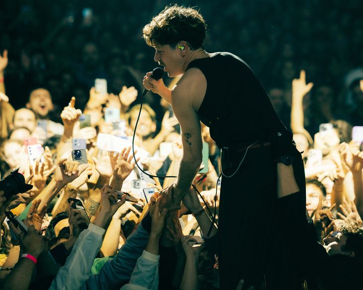 Chinese bandals premiered at the Movistar Arena with a dance hug and classics with its audience