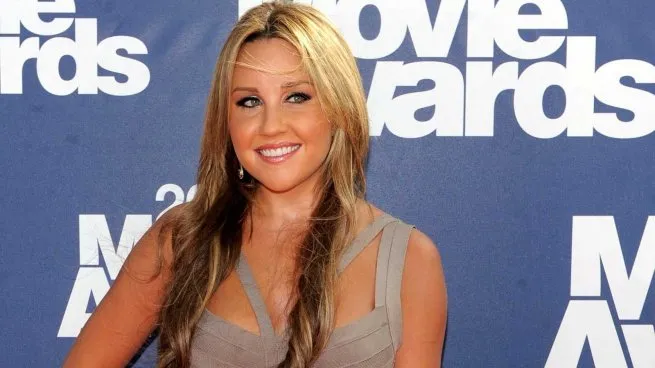 Amanda Bynes, la pequeña niña que conquistó el corazón de mohos con sus trabajos en Nickelodeon, hoy lucha con su problema de salud y busca la forma de volver al mundo del espectáculo&nbsp;