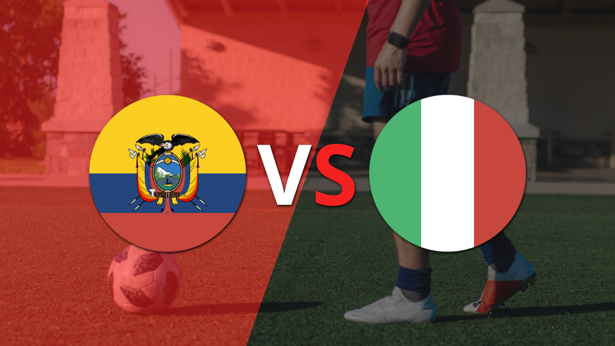 Italia juega un partido amistoso con Ecuador