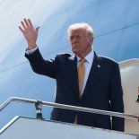 La estancia del presidente estadounidense en el país asiático se extenderá hasta este miércoles. La estancia del presidente estadounidense en el país asiático se extenderá hasta este miércoles.