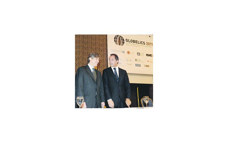 ámbito.com | Amado Boudou y Daniel Scioli compartieron, ayer, panel en la apertura de la feria sobre innovación.