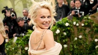 Pamela Anderson protagoniza la nueva comedia ¿Y dónde esta el policia?.