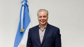 Guillermo Arancibia asumió como sucesor de Bearzi frente al ANSES. Guillermo Arancibia asumió como sucesor de Bearzi frente al ANSES.