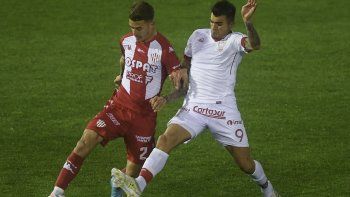 huracan y union aburrieron en parque patricios