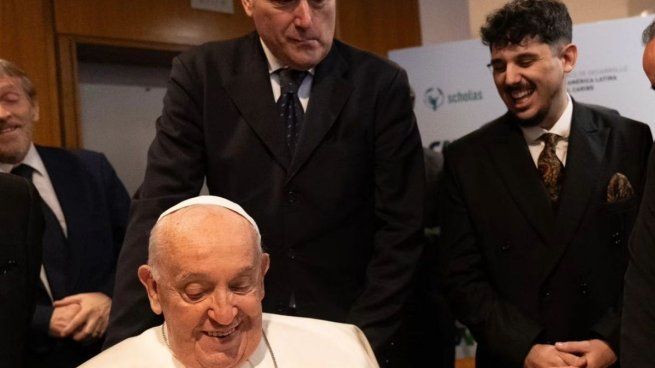 El Papa Francisco recibió a Luquitas Rodríguez en el Vaticano.
