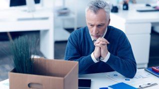 El salario mínimo cayó 35% en términos reales desde noviembre de 2023. 