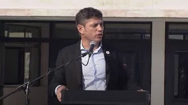 Axel Kicillof inauguró el ciclo lectivo 2025 en la PBA y cuestionó al Gobierno nacional.