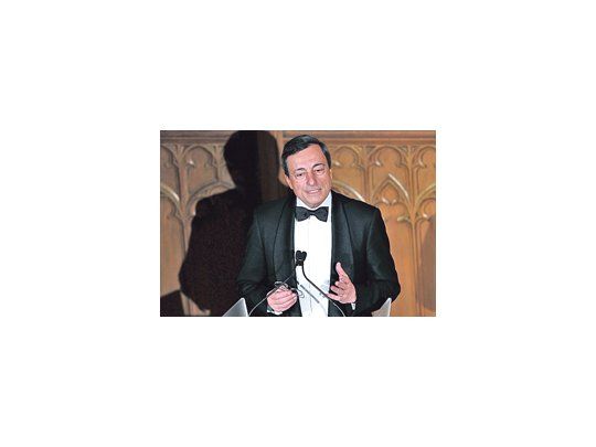 El presidente del Banco Central Europeo, Mario Draghi, disertó ayer sobre el futuro de la banca europea en plena City londinense.