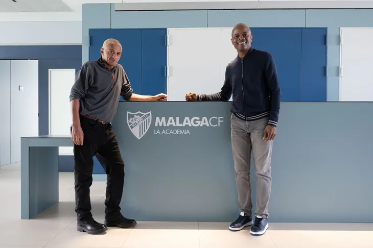 Dely Valdés y Silva marcaron una época en Málaga, al punto que fueron elegidos para presentar la camiseta retro del club. 