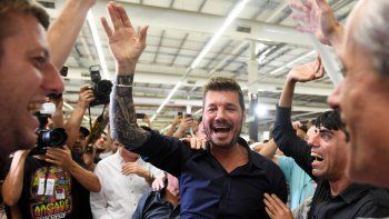 Como se esperaba, Tinelli arrasó y será el máximo dirigente cuervo.