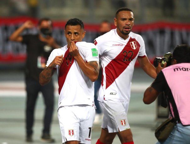 Yotún anotó el segundo gol de Perú
