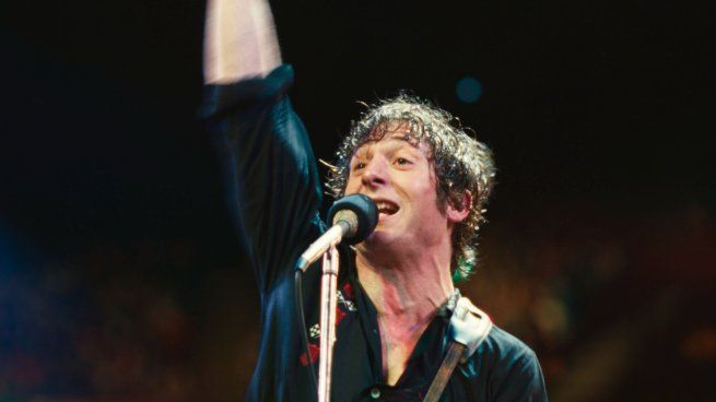 Jeremy Allen White is Bruce Springsteen in the first trailer of the movie “Springsteen: Music from nowhere”