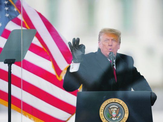 Donald Trump fue suspendido de YouTube a principio de año.