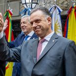 Yamandú Orsi viaja a la cumbre del Mercosur mientras Europa busca convencer de que el acuerdo se firmará en enero. Yamandú Orsi viaja a la cumbre del Mercosur mientras Europa busca convencer de que el acuerdo se firmará en enero.