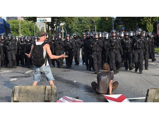 Más de 200 heridos en otra jornada de protestas en el G-20