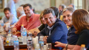 massa: somos una amplia mayoria social y politica que esta en contra de este nuevo tarifazo