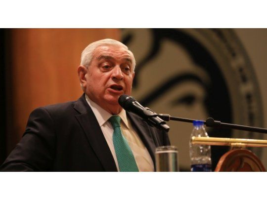 Adelmo Gabbi seguirá al frente de la bolsa porteña