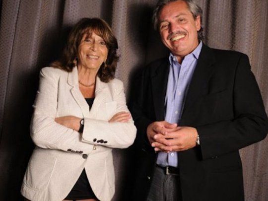Alberto Fernández conmemoró a Ruiz Guiñazú y destacó su inmenso trabajo en el periodismo.