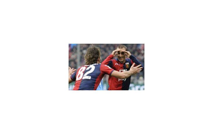 Un buen momento. Rodrigo Palacio volvió a festejar en Genoa y extendió su espectacular presente.